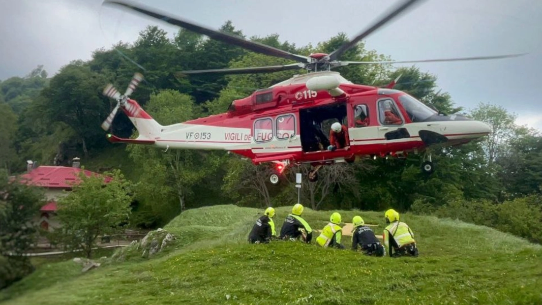 Lecco, Draghi lombardi in azione in montagna: ma è un maxi-esercitazione ad alta quota