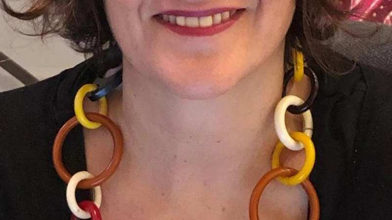 Zecca (Bicocca): superare la visione assistenzialista e puntare su innovazione. Il caso della scuola Paravia e le sperimentazioni insieme agli insegnanti. Zecca (Bicocca): superare la visione assistenzialista e puntare su innovazione. Il caso della scuola Paravia e le sperimentazioni insieme agli insegnanti.