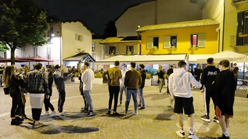 Street Tutor contro la malamovida. Il Comune assume i “buttafuori”