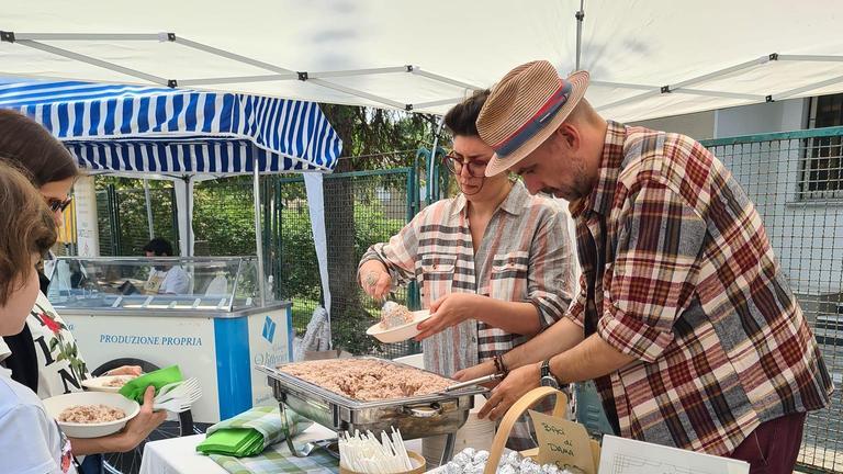 Degustazioni mercatini e tante attività Degustazioni mercatini e tante attività