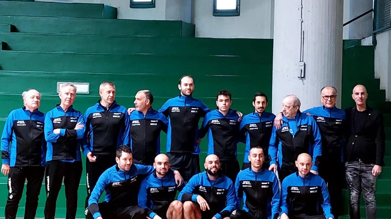 La squadra di Pieve al vertice della classifica della Serie A2 di Tennistavolo La squadra di Pieve al vertice della classifica della Serie A2 di Tennistavolo