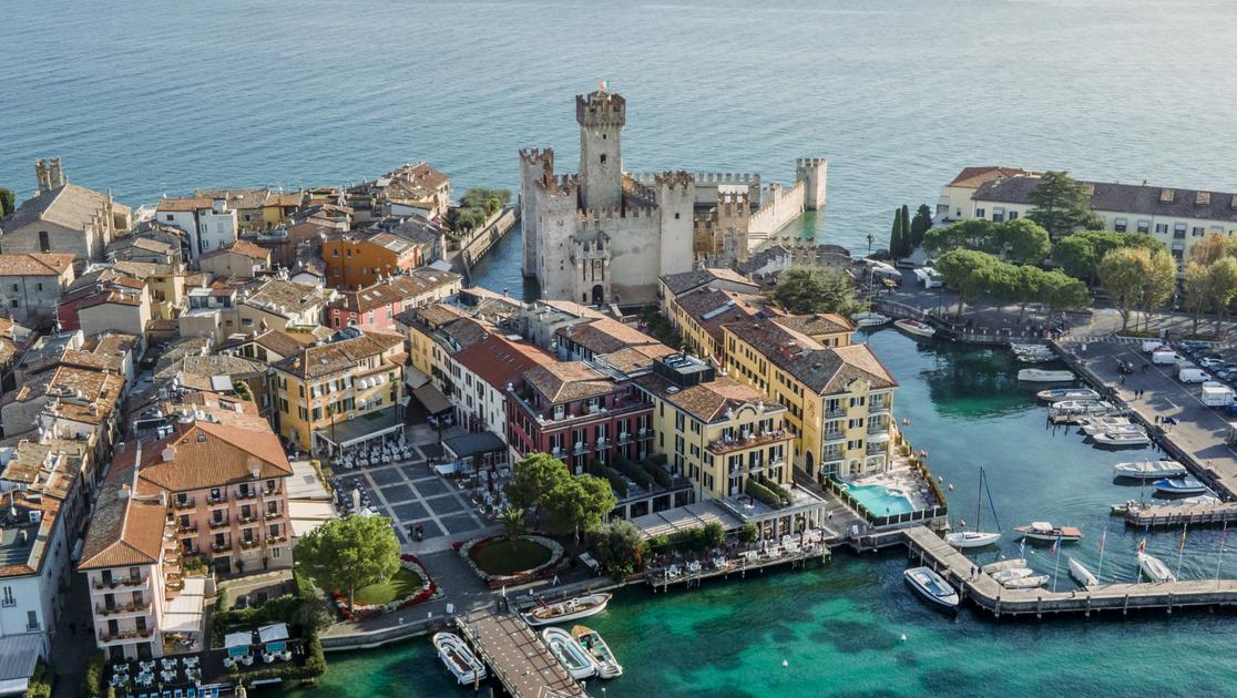 Laghi lombardi da sogno anche per le casa: sulle rive di Garda, Iseo e Lario mercato immobiliare a gonfie vele Laghi lombardi da sogno anche per le casa: sulle rive di Garda, Iseo e Lario mercato immobiliare a gonfie vele