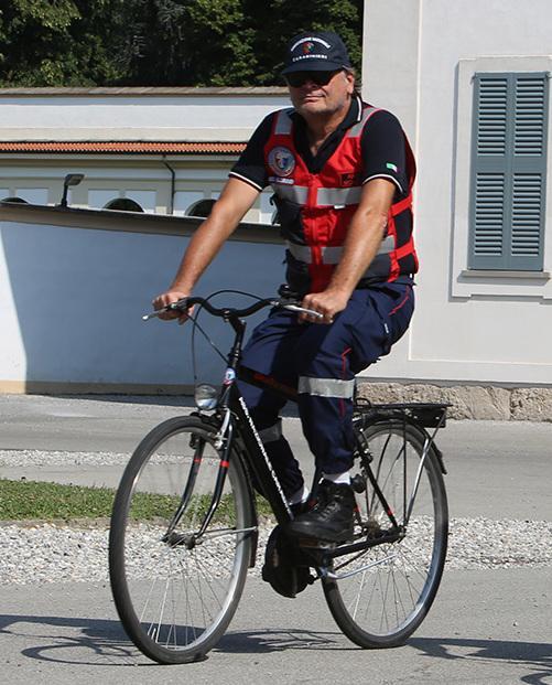 Parco e quartieri sorvegliati in bici. Ci pensano i carabinieri in congedo Parco e quartieri sorvegliati in bici. Ci pensano i carabinieri in congedo