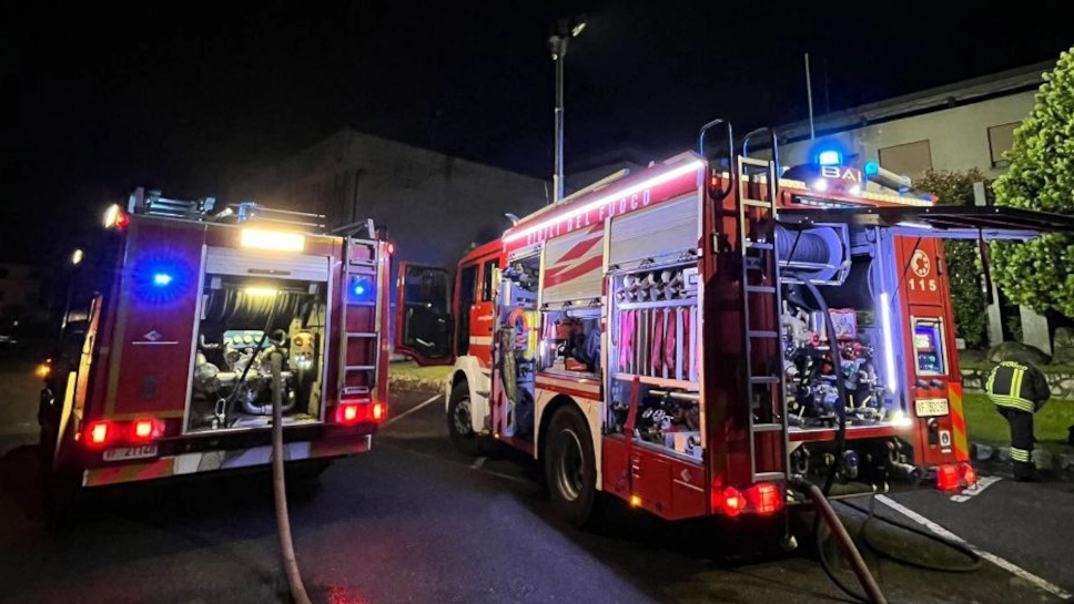 I vigili del fuoco a Colico I vigili del fuoco a Colico
