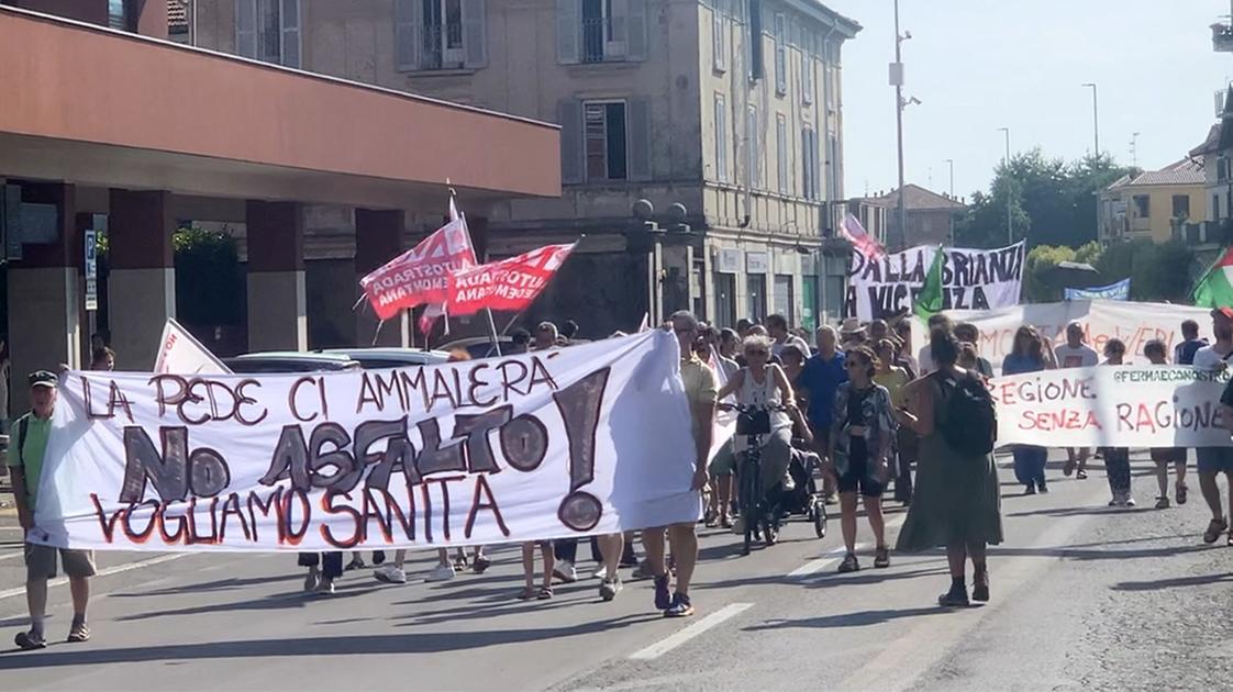 Mobilitazione anti Pedemontana: “Stop alla devastazione in Brianza. Servono più metrò e ferrovia” Mobilitazione anti Pedemontana: “Stop alla devastazione in Brianza. Servono più metrò e ferrovia”