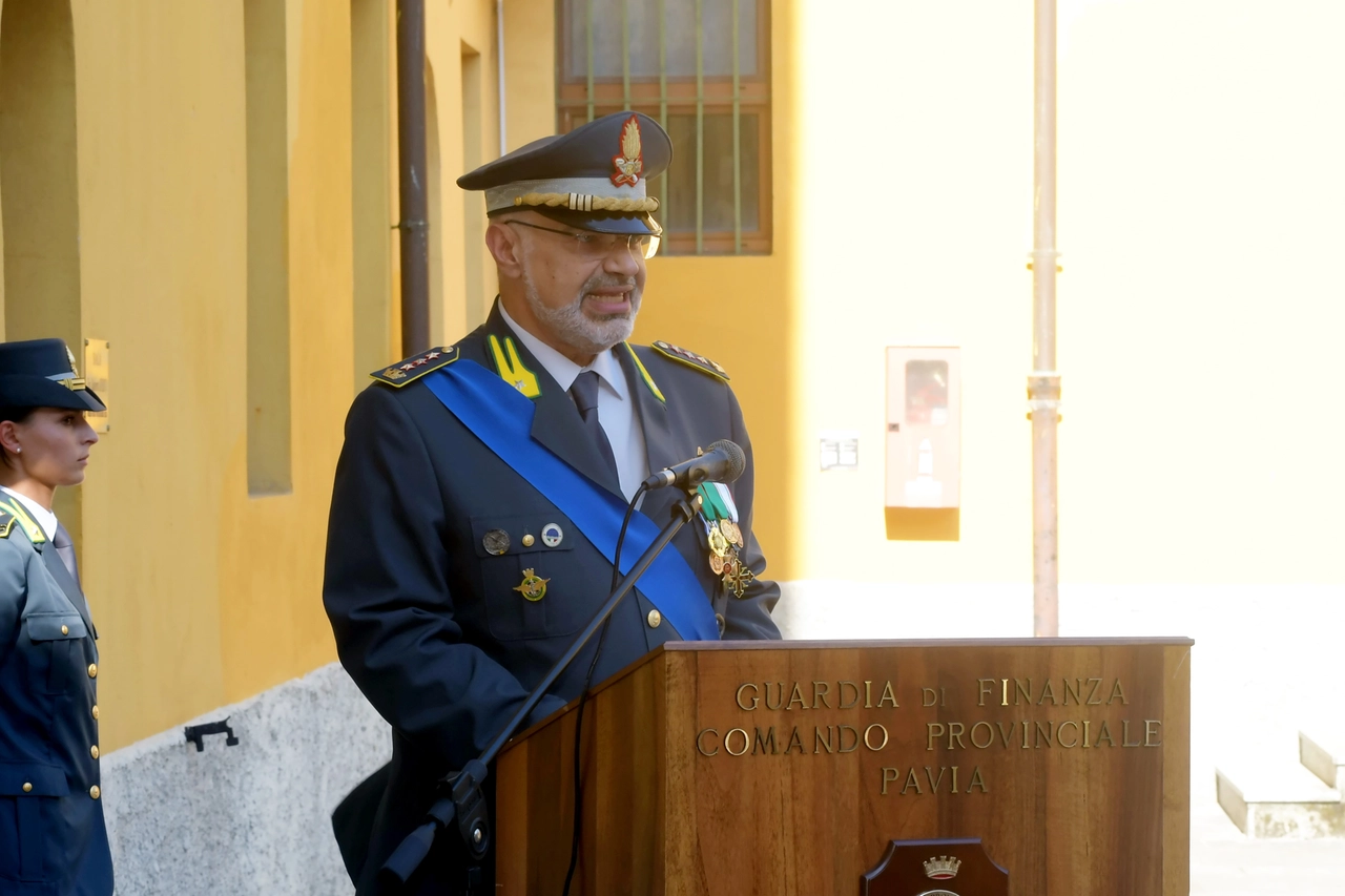 Il comandante provinciale della Guardia di Finanza di Pavia Ugo Poggi