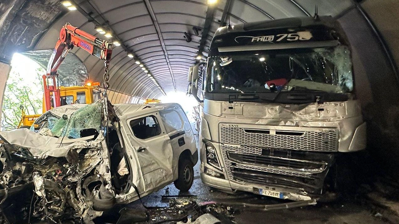 Marone, nei guai automobilista francesce. Nella Bergamasca grave un ciclista Marone, nei guai automobilista francesce. Nella Bergamasca grave un ciclista