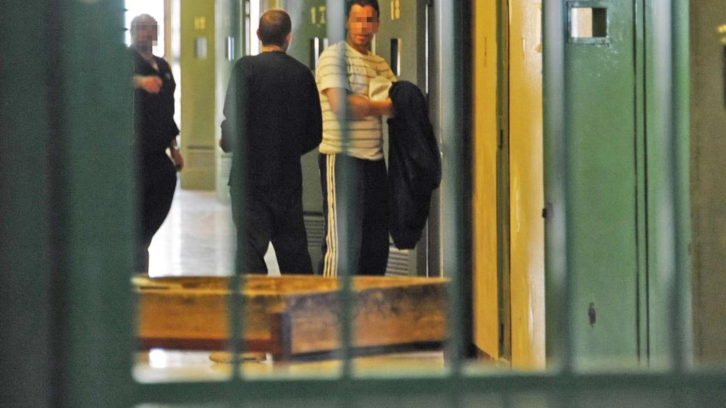 Il carcere di via Gleno si avvicina a ospitare il doppio dei detenuti rispetto alla capienza regolamentare: i posti fissati dal Ministero sono 319