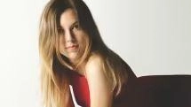 Oggi a Villa Necchi Campiglio- alle 17 la violinista Clarissa Bevilacqua (nella foto) e il pianista Leonardo Pierdomenico propongono un...