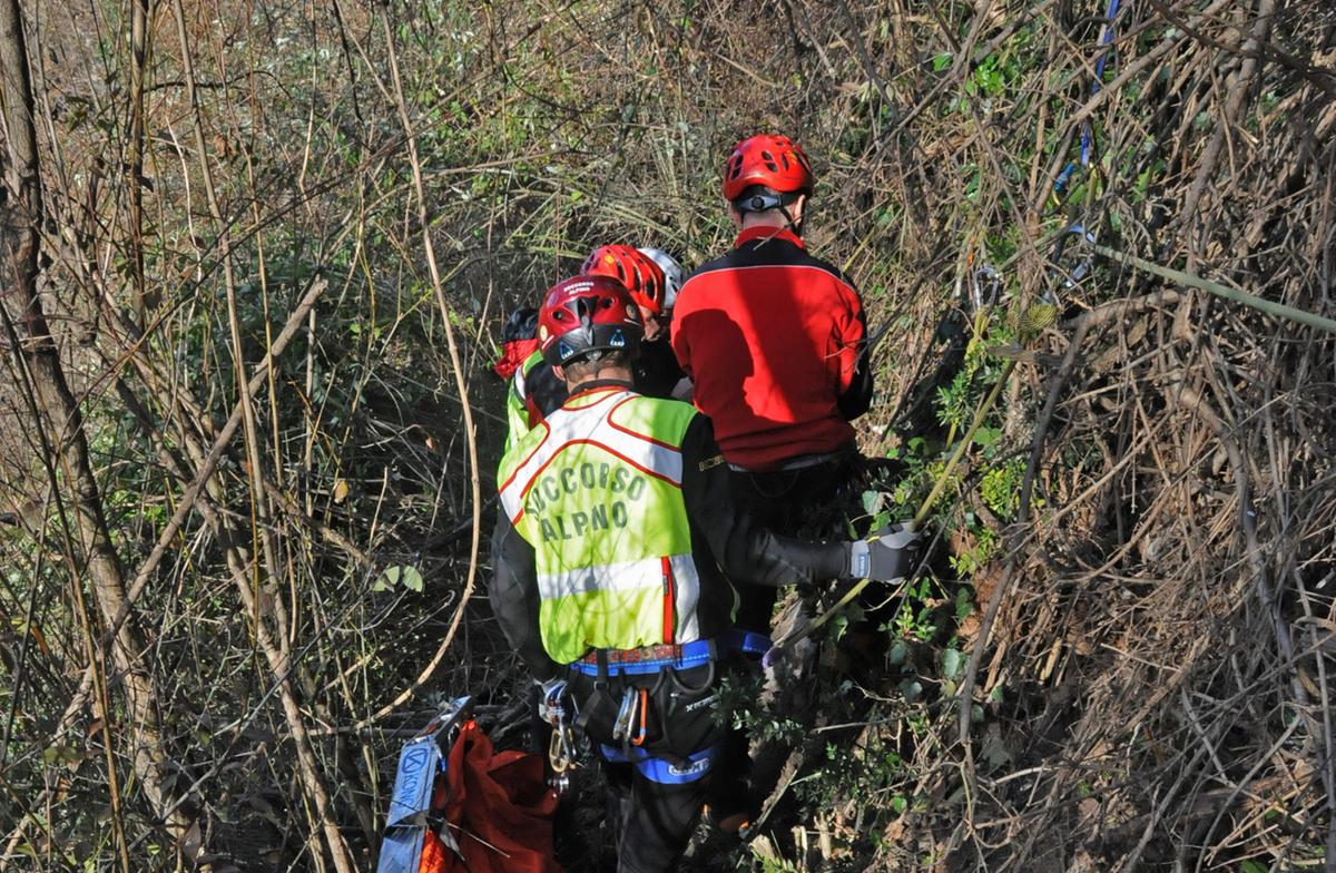 Il giallo del turista tedesco scomparso nel nulla in Valchiavenna: lo zaino e gli scarponi lasciati vicini alla sua auto. Ricerche in corso Il giallo del turista tedesco scomparso nel nulla in Valchiavenna: lo zaino e gli scarponi lasciati vicini alla sua auto. Ricerche in corso