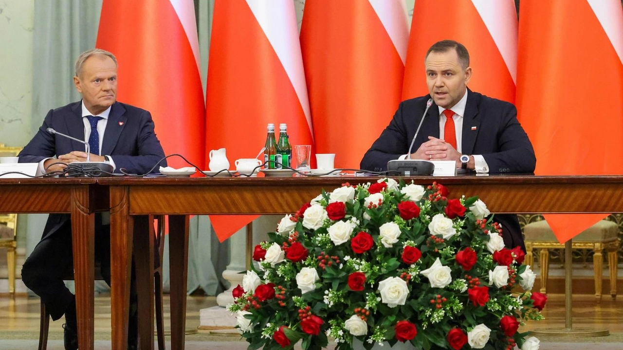 Nawrocki chiede chiarimenti, Tusk ribadisce: colpa di Mosca