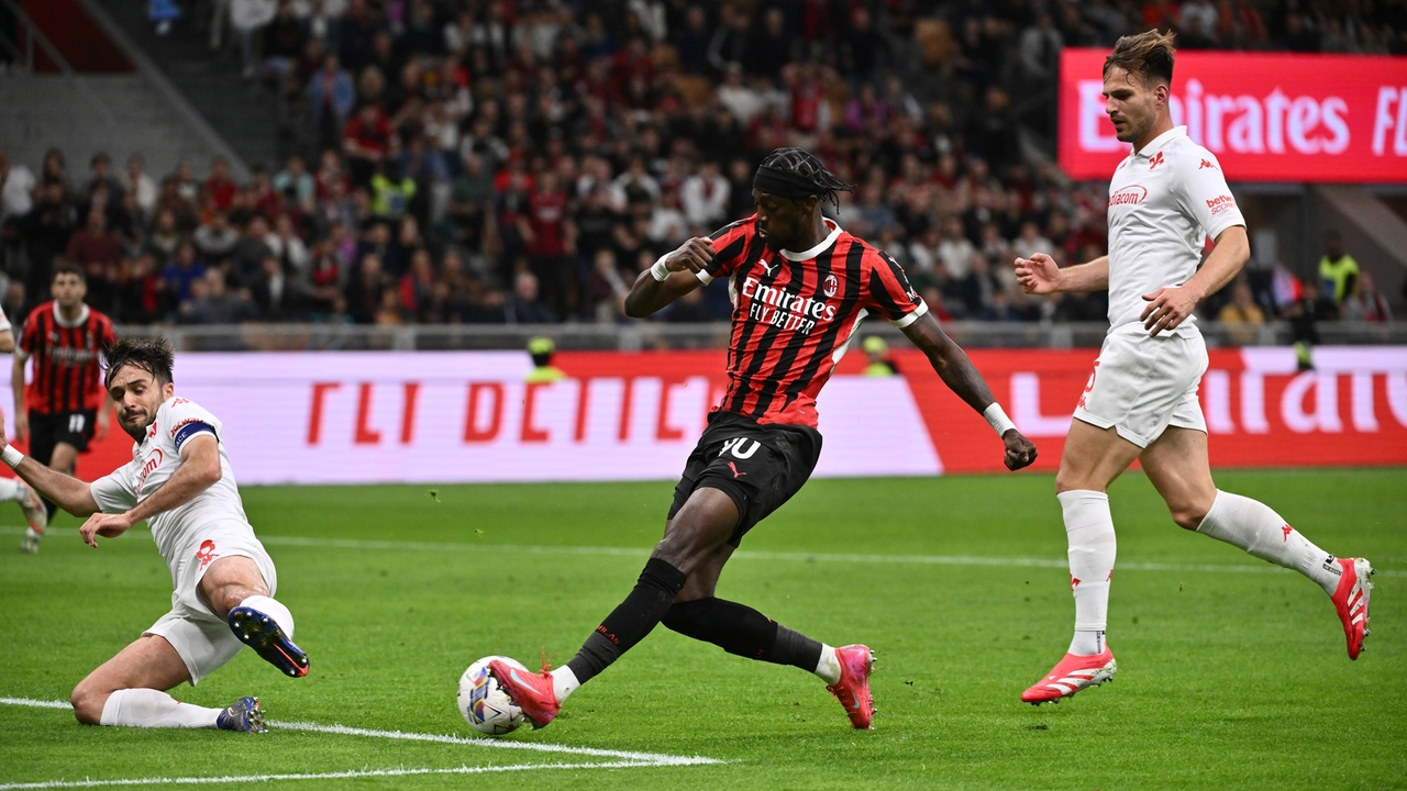 Milan-Fiorentina 2-2, avvio da incubo e rimonta sfiorata: solito Diavolo, Europa lontana
