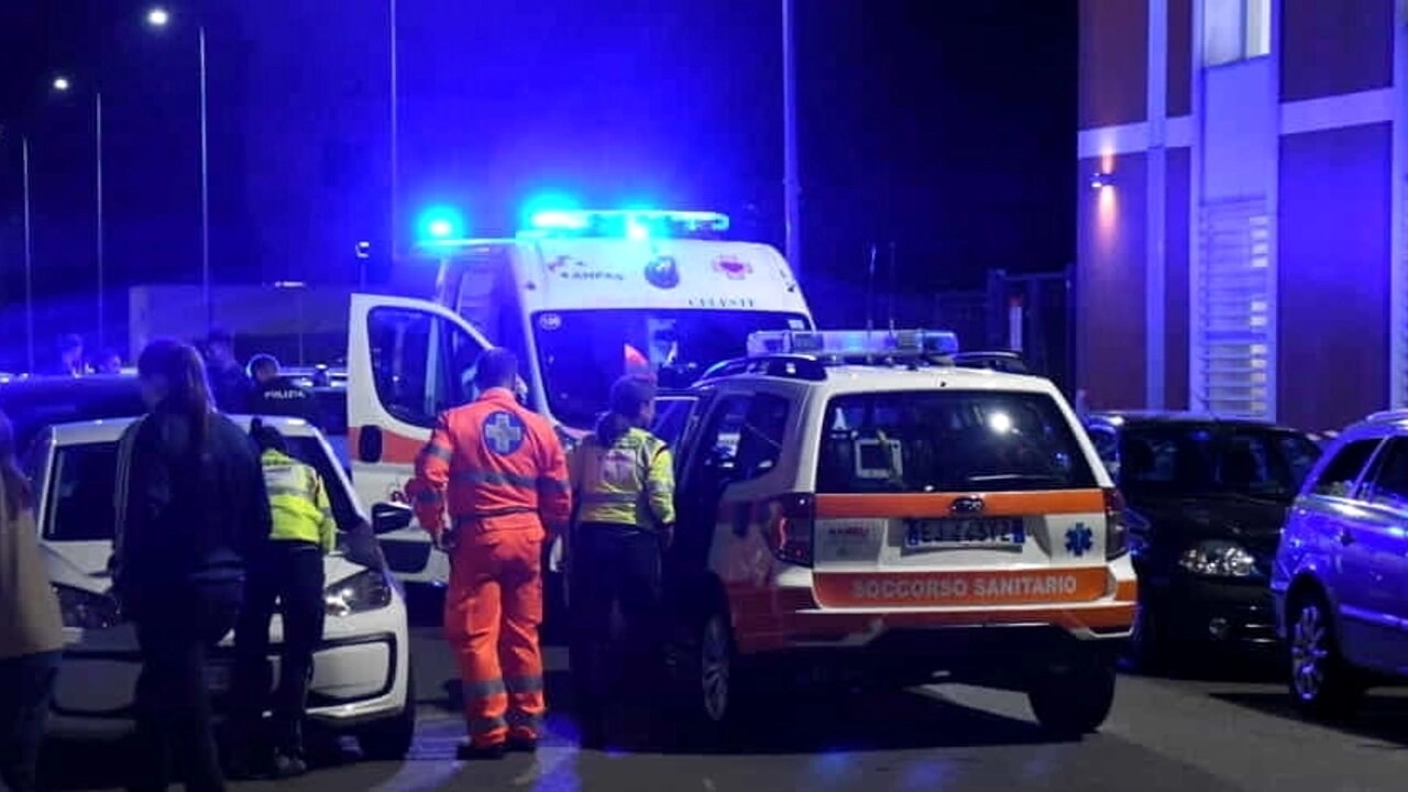 Le due ferite sono state portate una al San Giuseppe e una al Policlinico