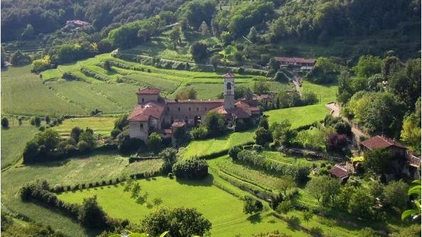 Il parco regionale dei Colli di Bergamo La Commissione aveva detto no all’impianto temendo l’impatto negativo Il parco regionale dei Colli di Bergamo La Commissione aveva detto no all’impianto temendo l’impatto negativo