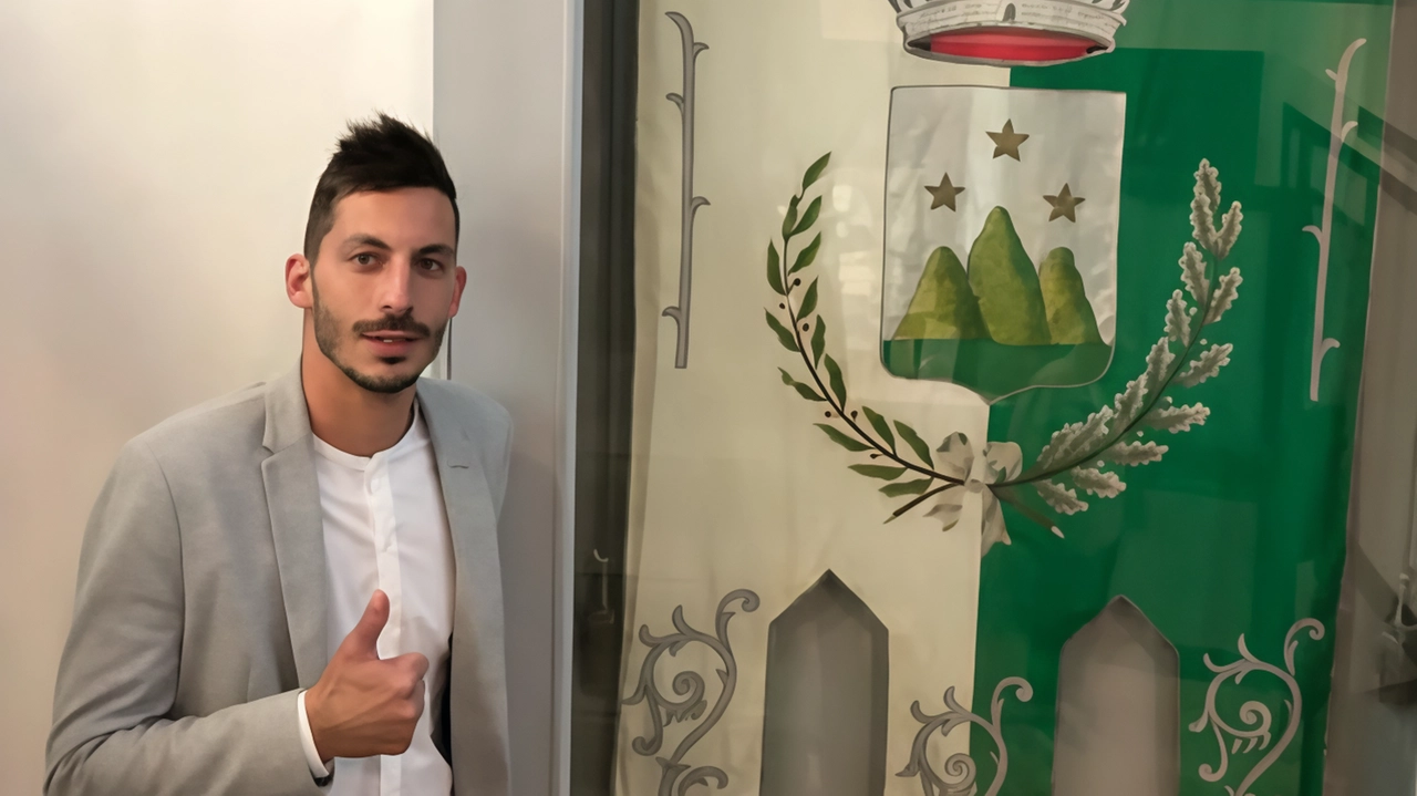 Il consigliere comunale Antonio Aiello ha sottolineato l’importanza della tempestiva segnalazione partita grazie al Controllo di vicinato Il consigliere comunale Antonio Aiello ha sottolineato l’importanza della tempestiva segnalazione partita grazie al Controllo di vicinato