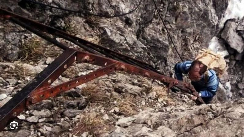 L’incidente è avvenuto sulla scaletta del Caminetto Pagani (Archivio) L’incidente è avvenuto sulla scaletta del Caminetto Pagani (Archivio)