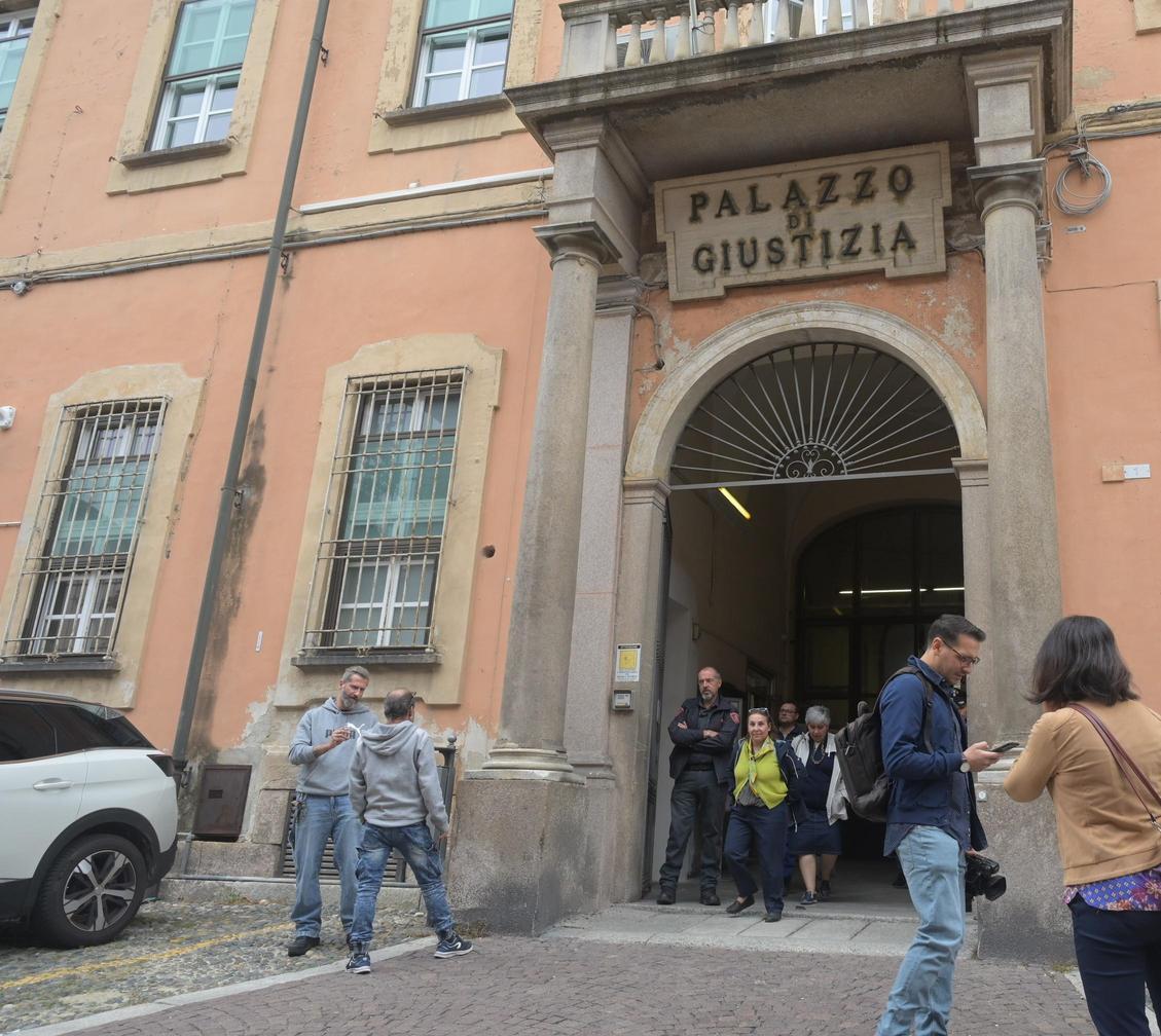 Addetti infedeli alla Broni Stradella. Sette condanne