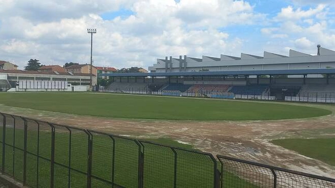 Lo stato attuale del campo Mari di Legnano Lo stato attuale del campo Mari di Legnano