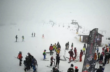 Bufera di neve in Valtellina e Valchiavenna: rischio valanghe sulle piste da sci a Madesimo, Livigno e Bormio