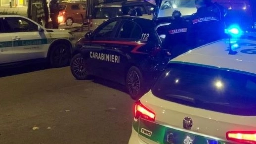 Controlli polizia locale e carabinieri (foto di archivio)