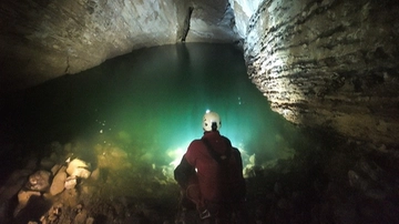Speleologo di 73 anni muore nella grotta del Remeron a Comerio: una caduta a una profondità di 100 metri non gli ha lasciato scampo