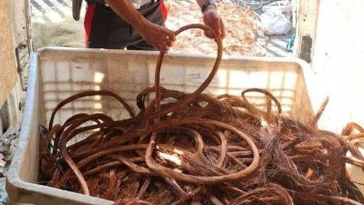 Un nuovo assalto all’"oro rosso". Si è consumato a Cuggiono, dove ignoti hanno preso di mira un’area di proprietà... Un nuovo assalto all’"oro rosso". Si è consumato a Cuggiono, dove ignoti hanno preso di mira un’area di proprietà...