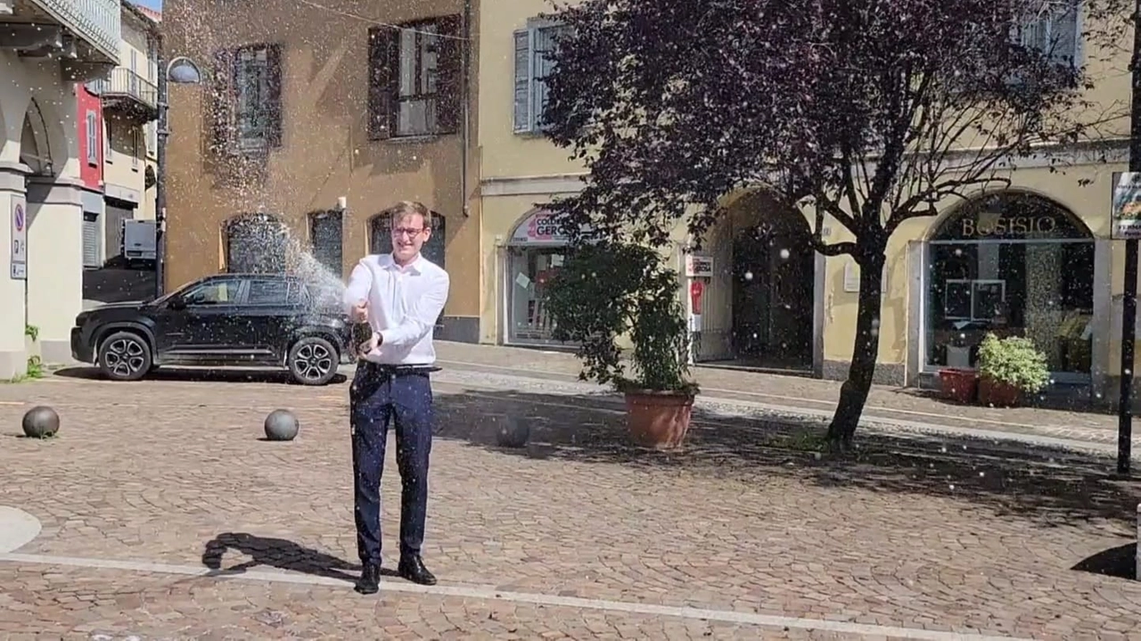 Mattia Salvioni è il nuovo sindaco di Merate: “Faremo il massimo per la città”