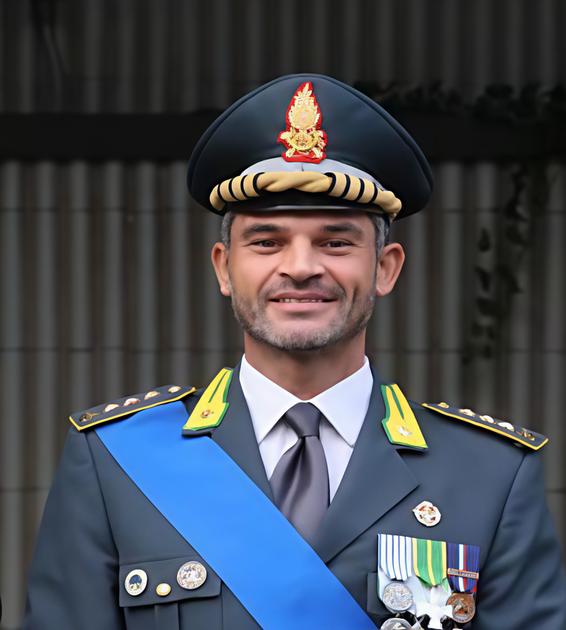 Fiamme gialle al colonnello. Nicola Russo Fiamme gialle al colonnello. Nicola Russo