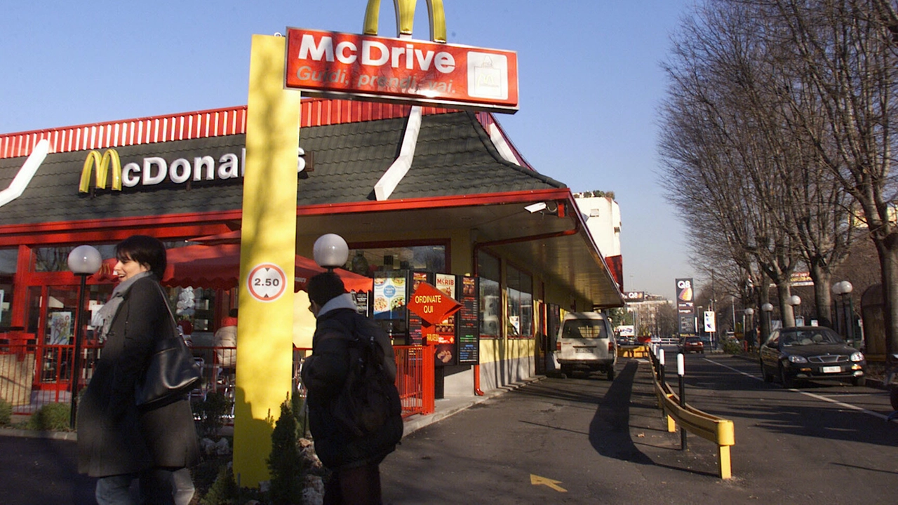 Mc Donald's si sta espandendo sul territorio lombardo e assume Mc Donald's si sta espandendo sul territorio lombardo e assume