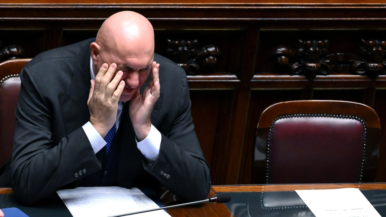 Il ministro della Difesa, Guido Crosetto, 61 anni, tra i fondatori di Fratelli d’Italia