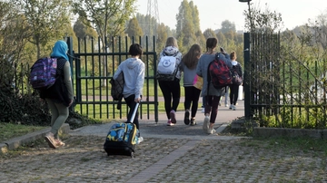 Festa del Ramadan alla scuola di Pioltello, l’istituto conferma il ponte nel 2025: “Aspettiamo Valditara”
