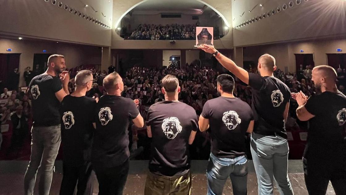 Musica, rugby e teatro: l’impegno vale un premio Musica, rugby e teatro: l’impegno vale un premio