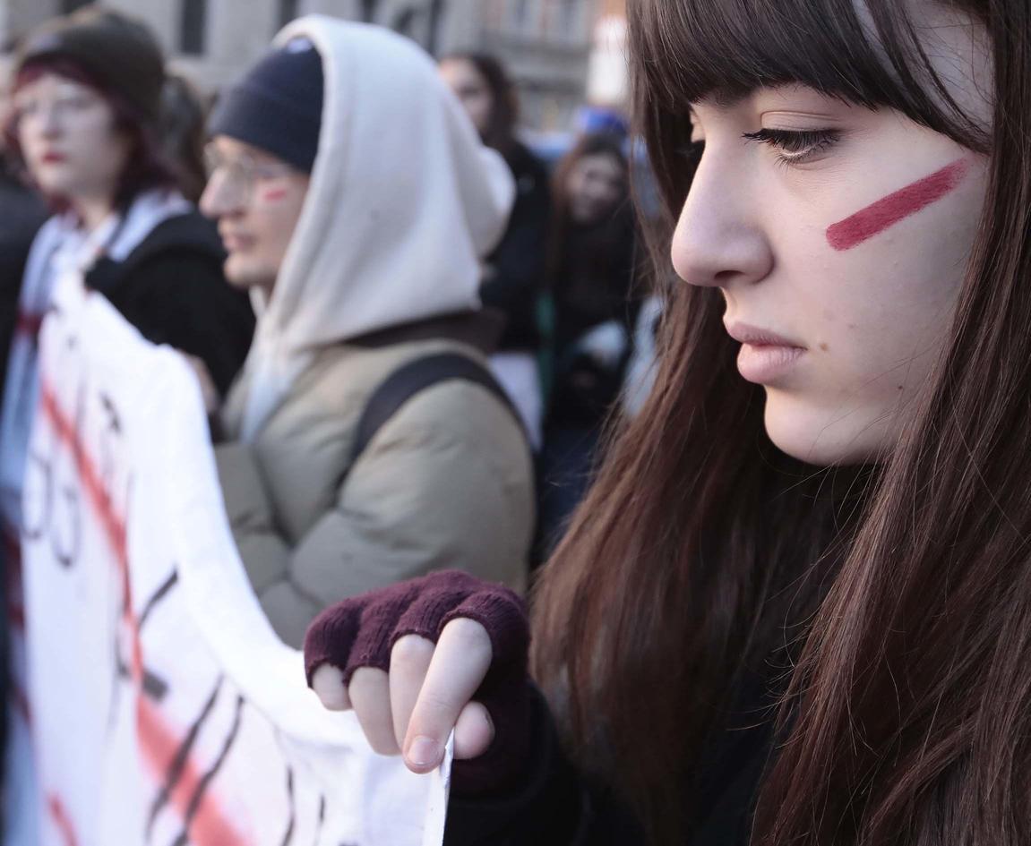 Violenza sulle donne. Sportelli e supporto. Raccolte 175 richieste Violenza sulle donne. Sportelli e supporto. Raccolte 175 richieste