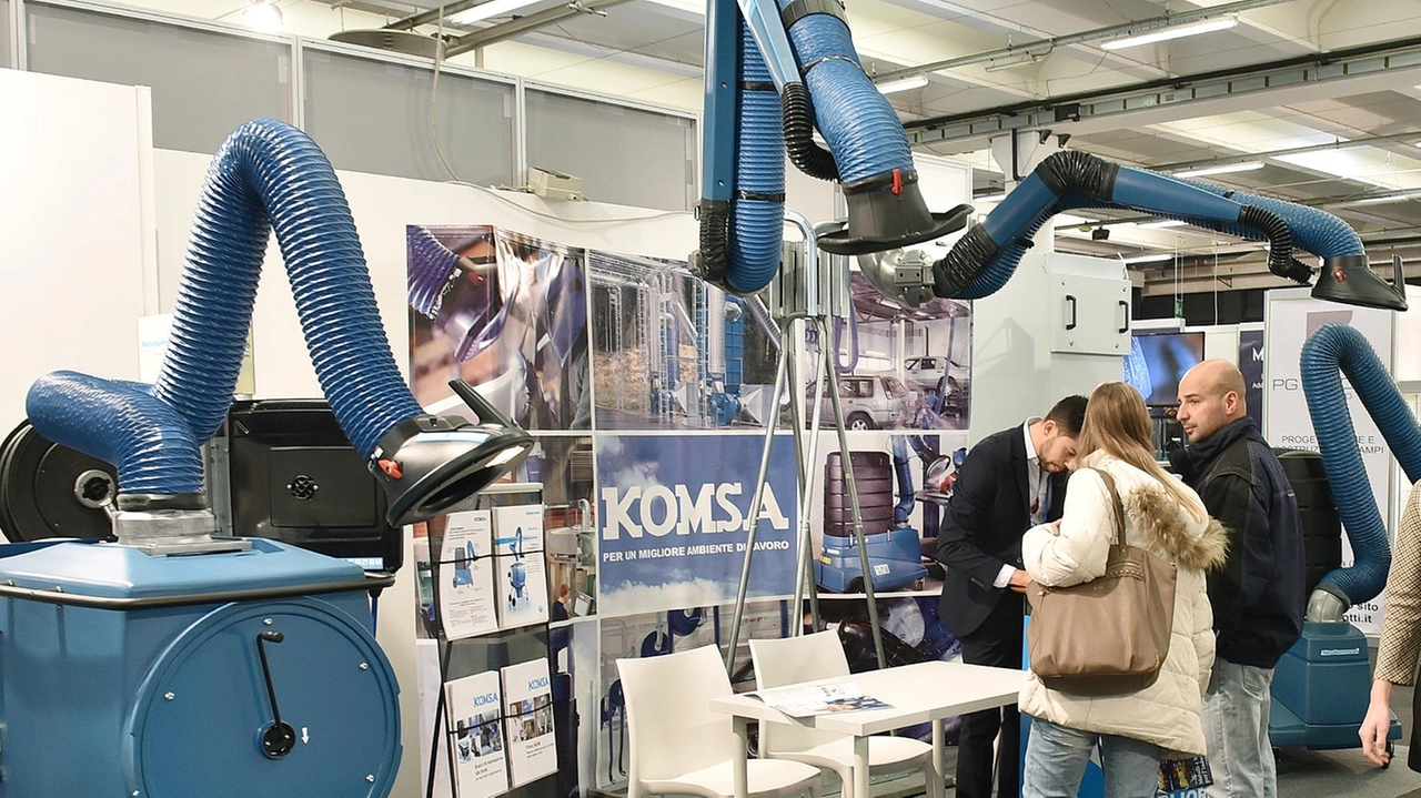 Si è aperta la 16esima edizione di Fornitore Offresi, il Salone internazionale della subfornitura meccanica che fino a sabato riunirà... Si è aperta la 16esima edizione di Fornitore Offresi, il Salone internazionale della subfornitura meccanica che fino a sabato riunirà...