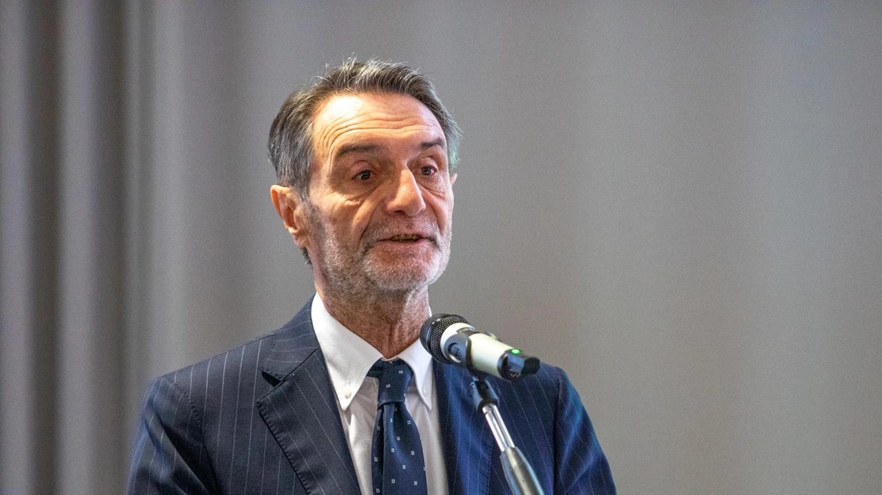 Il governatore Attilio Fontana è interventuto agli Stati Generali delle infrastrutture in provincia di Varese che si sono svolti al MaGa di Gallarate