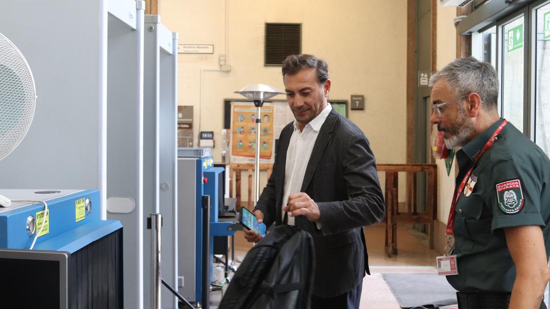 Urbanistica, difesa e contrattacco dell’architetto Scandurra: “Ma quale corruzione. E non c’è nessun conflitto d’interesse” Urbanistica, difesa e contrattacco dell’architetto Scandurra: “Ma quale corruzione. E non c’è nessun conflitto d’interesse”