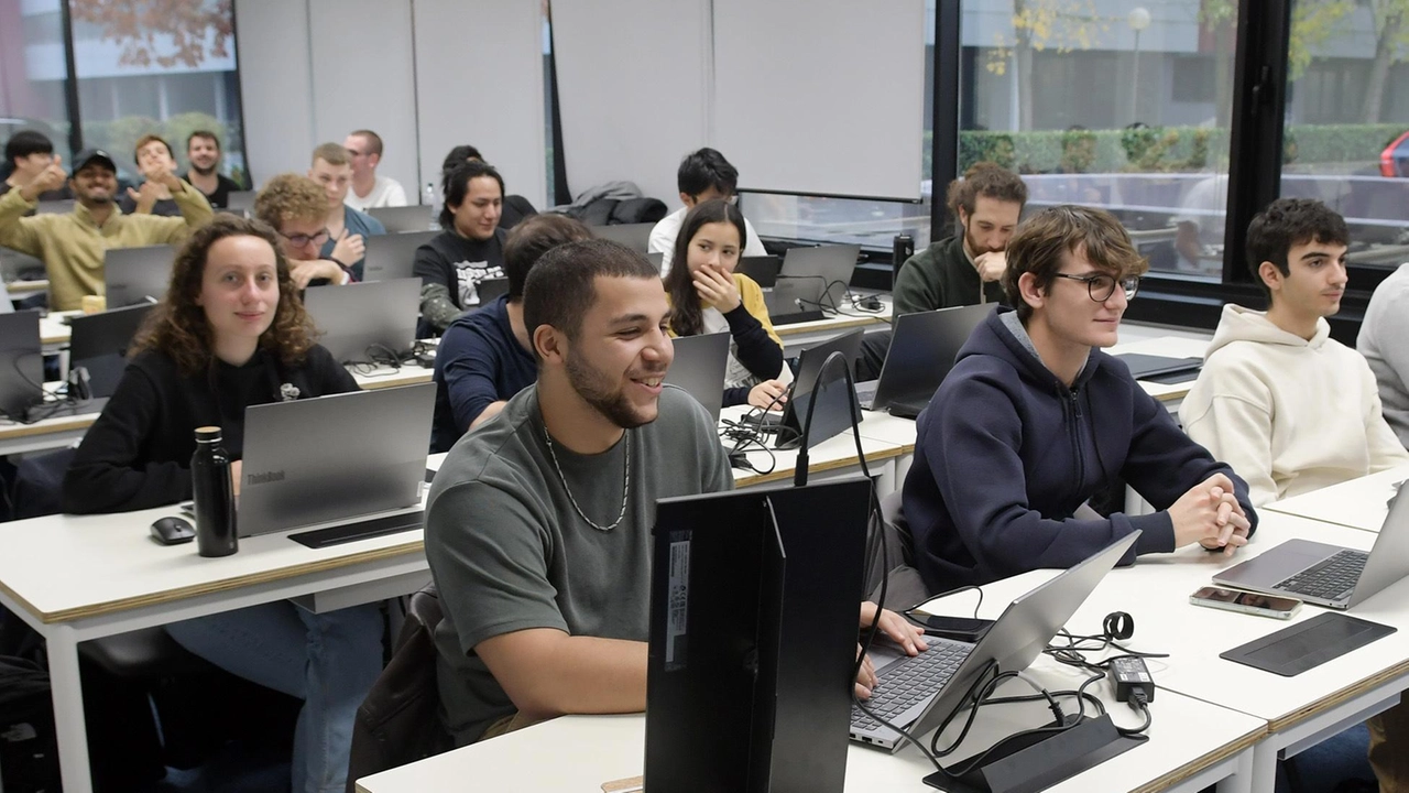 L'istituto Dell'Acqua di Legnano si posiziona all'ottavo posto per formazione tecnica ed economica nella zona. Dati sull'occupazione e coerenza tra diploma e lavoro. Menzione al Marcora di Inveruno. L'istituto Dell'Acqua di Legnano si posiziona all'ottavo posto per formazione tecnica ed economica nella zona. Dati sull'occupazione e coerenza tra diploma e lavoro. Menzione al Marcora di Inveruno.