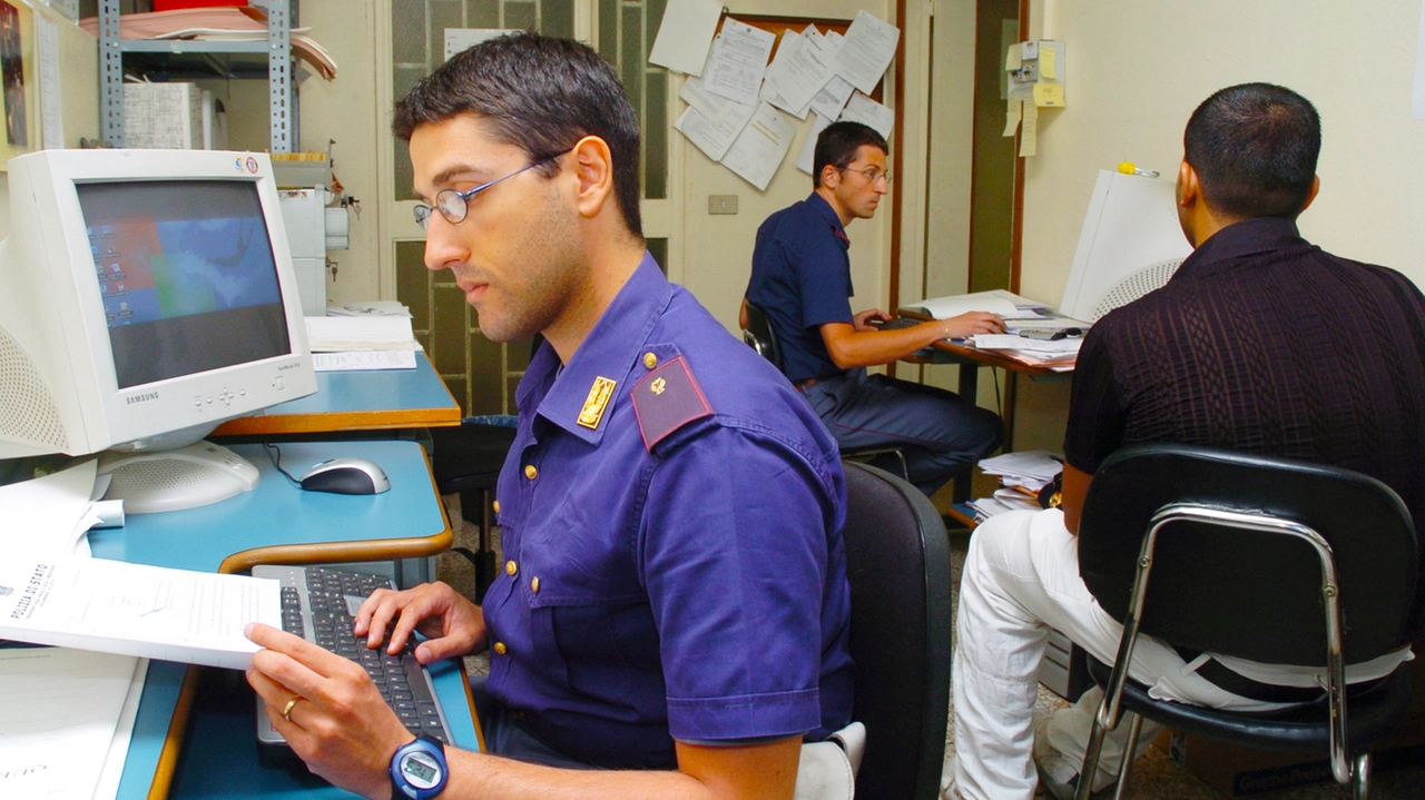 La Polizia postale: “Mai dare denaro” La Polizia postale: “Mai dare denaro”