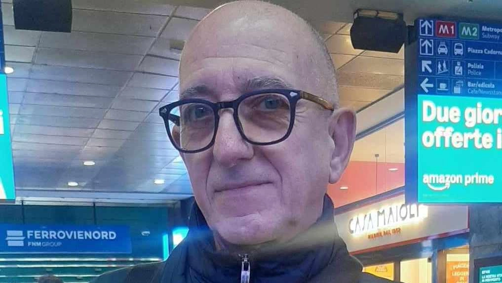 Alfonso Modica agente di commercio di 67 anni in genere si sposta in auto per lavoro Alfonso Modica agente di commercio di 67 anni in genere si sposta in auto per lavoro