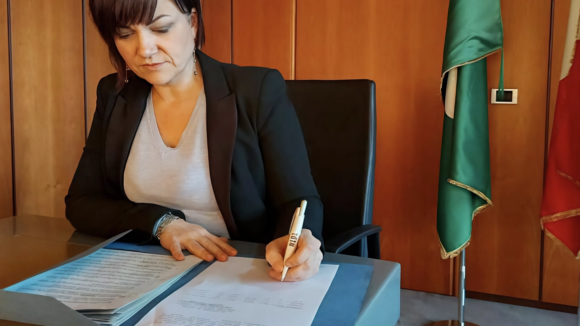 La sindaca di Lissone Laura Borella è anche un’avvocata: «È una salvezza per il municipio, che ci consente di poter ora lavorare con maggiore serenità» La sindaca di Lissone Laura Borella è anche un’avvocata: «È una salvezza per il municipio, che ci consente di poter ora lavorare con maggiore serenità»