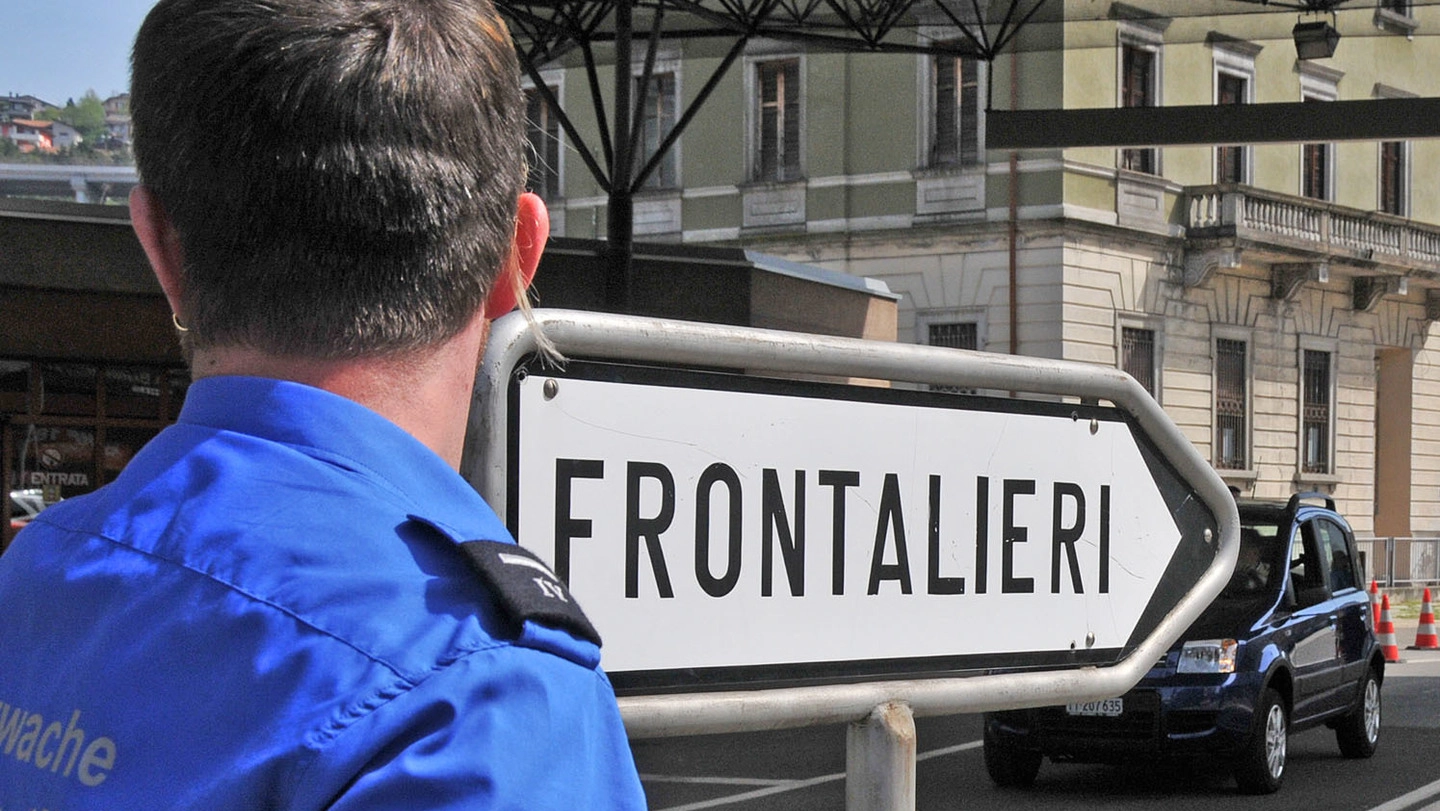 Il numero di frontalieri lombardi in Svizzera è in aumento costante