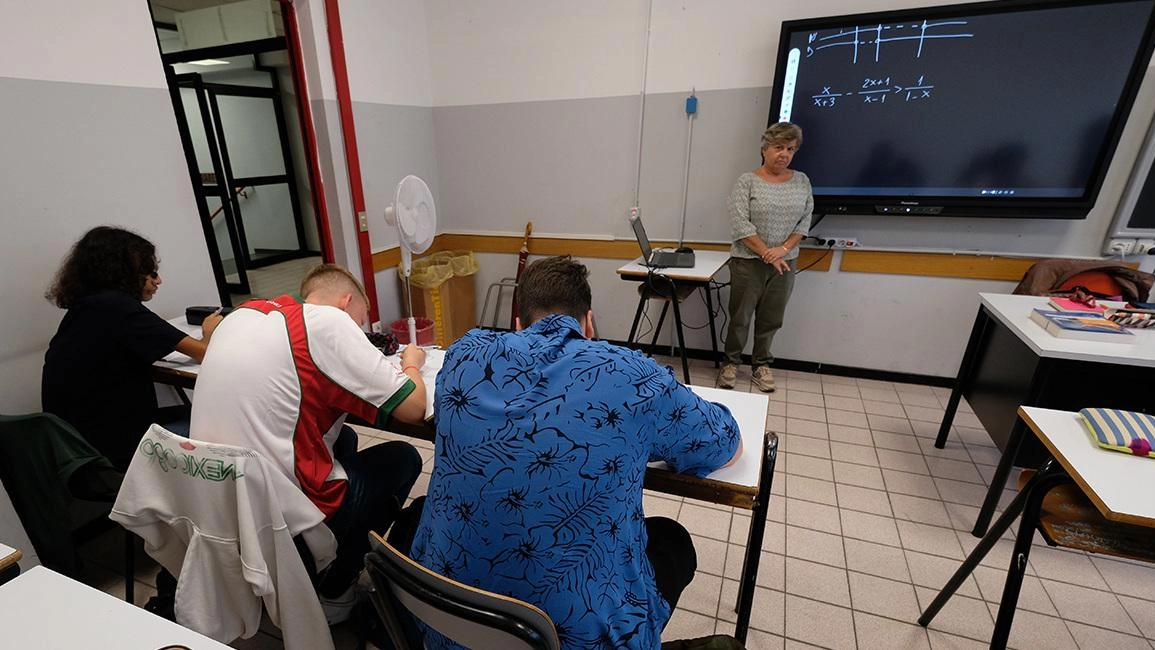 Gli studenti monzesi sono impegnati negli esami di riparazione per recuperare i debiti dello scorso anno scolastico Gli studenti monzesi sono impegnati negli esami di riparazione per recuperare i debiti dello scorso anno scolastico