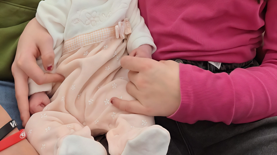 Al Punto nascita dell’Ospedale Morelli di Sondalo per il primo vagito dell’anno si è dovuto attendere la notte fra il... Al Punto nascita dell’Ospedale Morelli di Sondalo per il primo vagito dell’anno si è dovuto attendere la notte fra il...