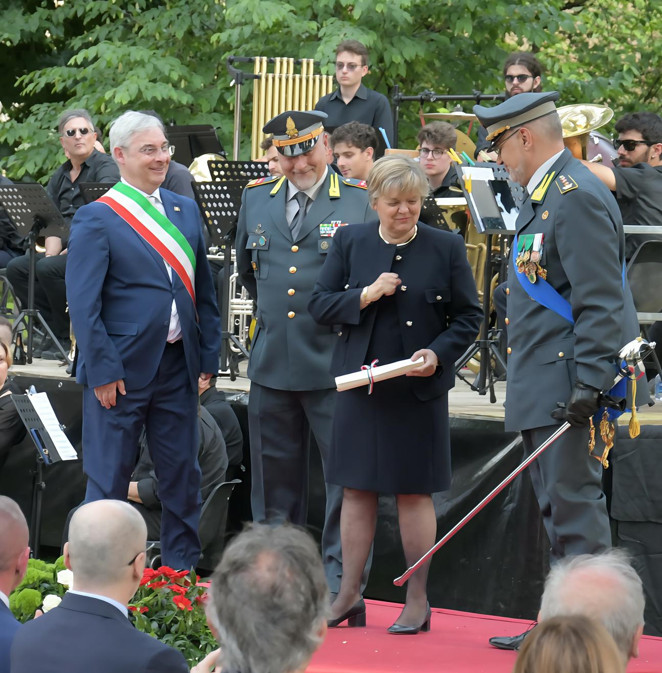 "Grande contributo alla promozione del Paese" "Grande contributo alla promozione del Paese"