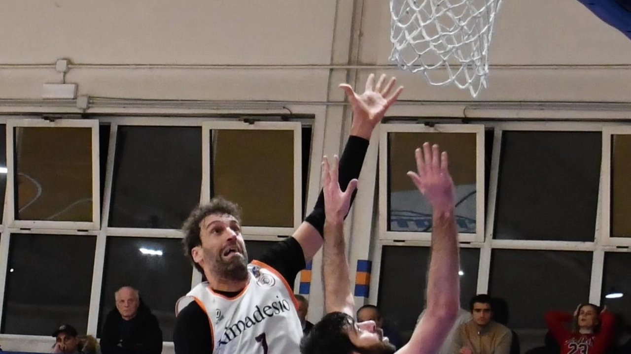 Quello trascorso è stato l’ultimo weekend di sosta prima dello sprint finale. Si giocherà anche a Pasqua per sei... Quello trascorso è stato l’ultimo weekend di sosta prima dello sprint finale. Si giocherà anche a Pasqua per sei...