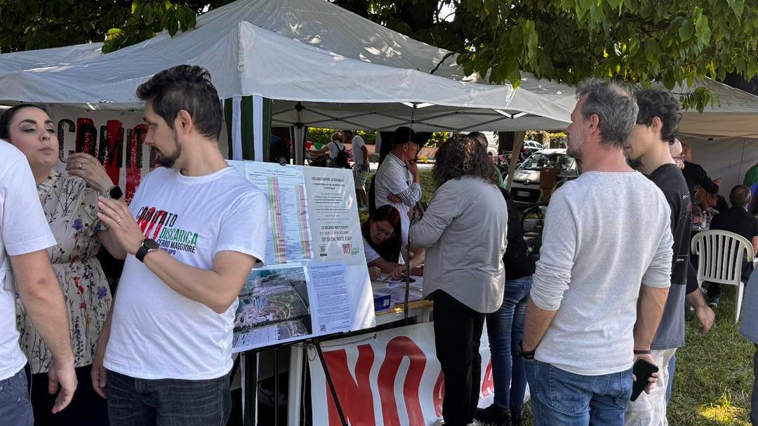 Ex discarica di Cerro, futuro green. Progetto recupero ambientale al via: “Parco solare e no rifiuti pericolosi” Ex discarica di Cerro, futuro green. Progetto recupero ambientale al via: “Parco solare e no rifiuti pericolosi”