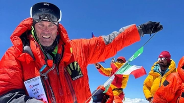 Marco Confortola: “Missione compiuta”. Ma il Cai avanza dubbi sulla conquista degli 8.000 metri
