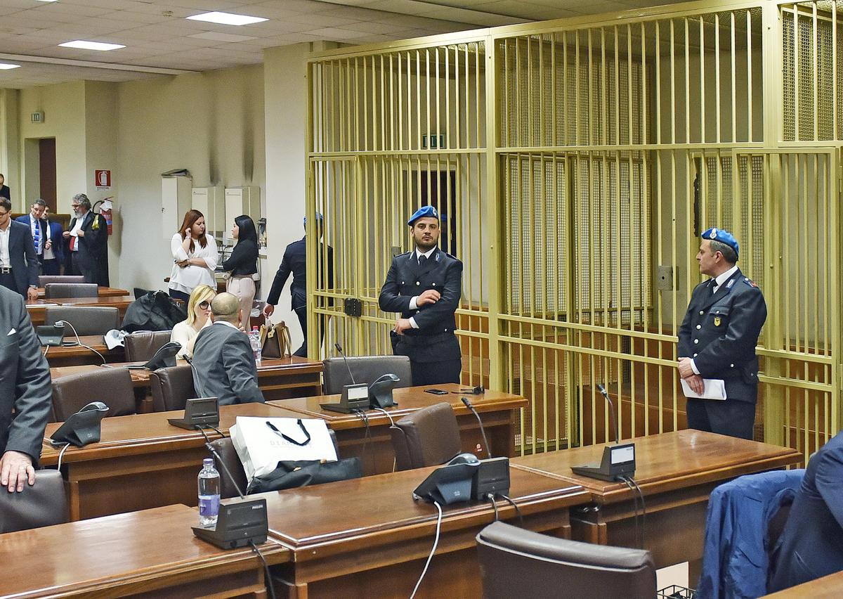 Botte, insulti, minacce e violenze sessuali sulla compagna: 30enne condannato a dieci anni di carcere