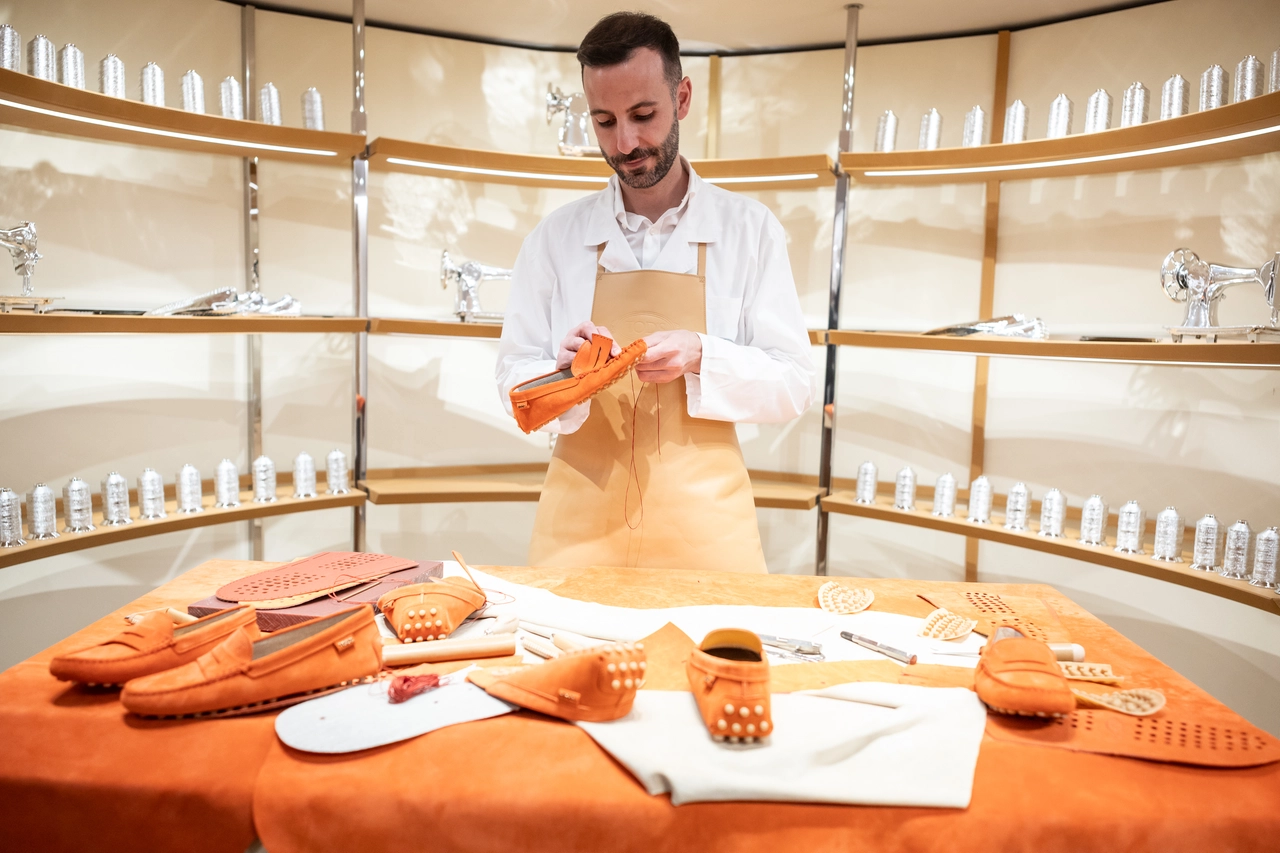 Milano FuoriSalone TOD'S ITALIAN HANDS evento in showroom Montenapoleone 13  MILANO, 8 APRILE 2025, ANSA/DAVIDE CANELLA