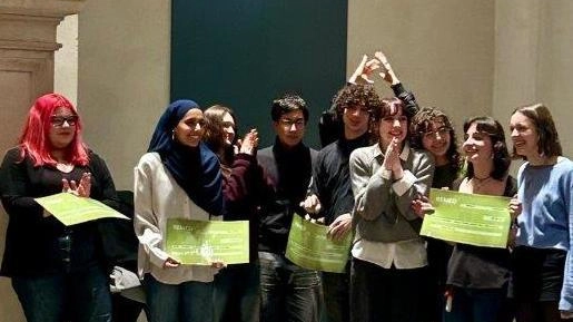 Sei le scuole d’arte bresciane che hanno partecipato al contest Le premiazioni si sono tenute al Museo di Santa Giulia Sei le scuole d’arte bresciane che hanno partecipato al contest Le premiazioni si sono tenute al Museo di Santa Giulia